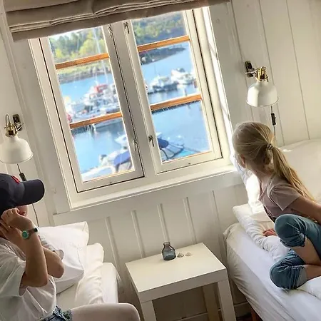 Apartment Boathouse With Floating Sauna Refsnes