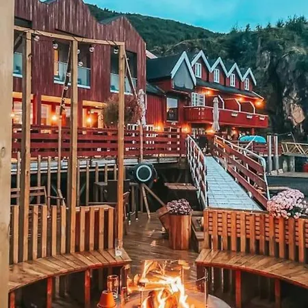 Boathouse With Floating Sauna Refsnes